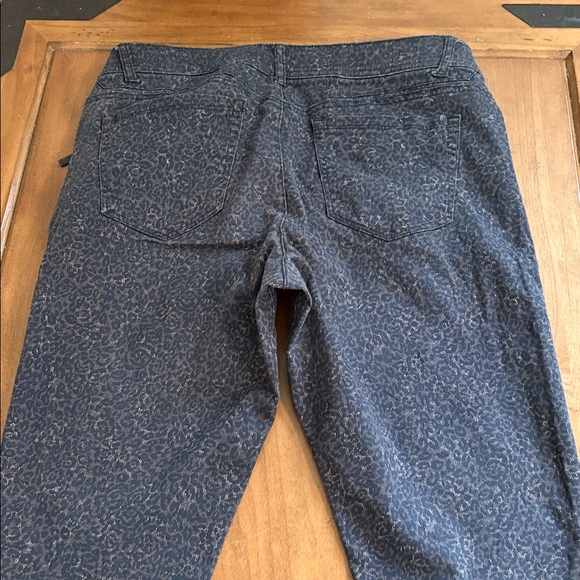 Democracy Absolution Patterned Pants Size 12 - Picture 12 of 15